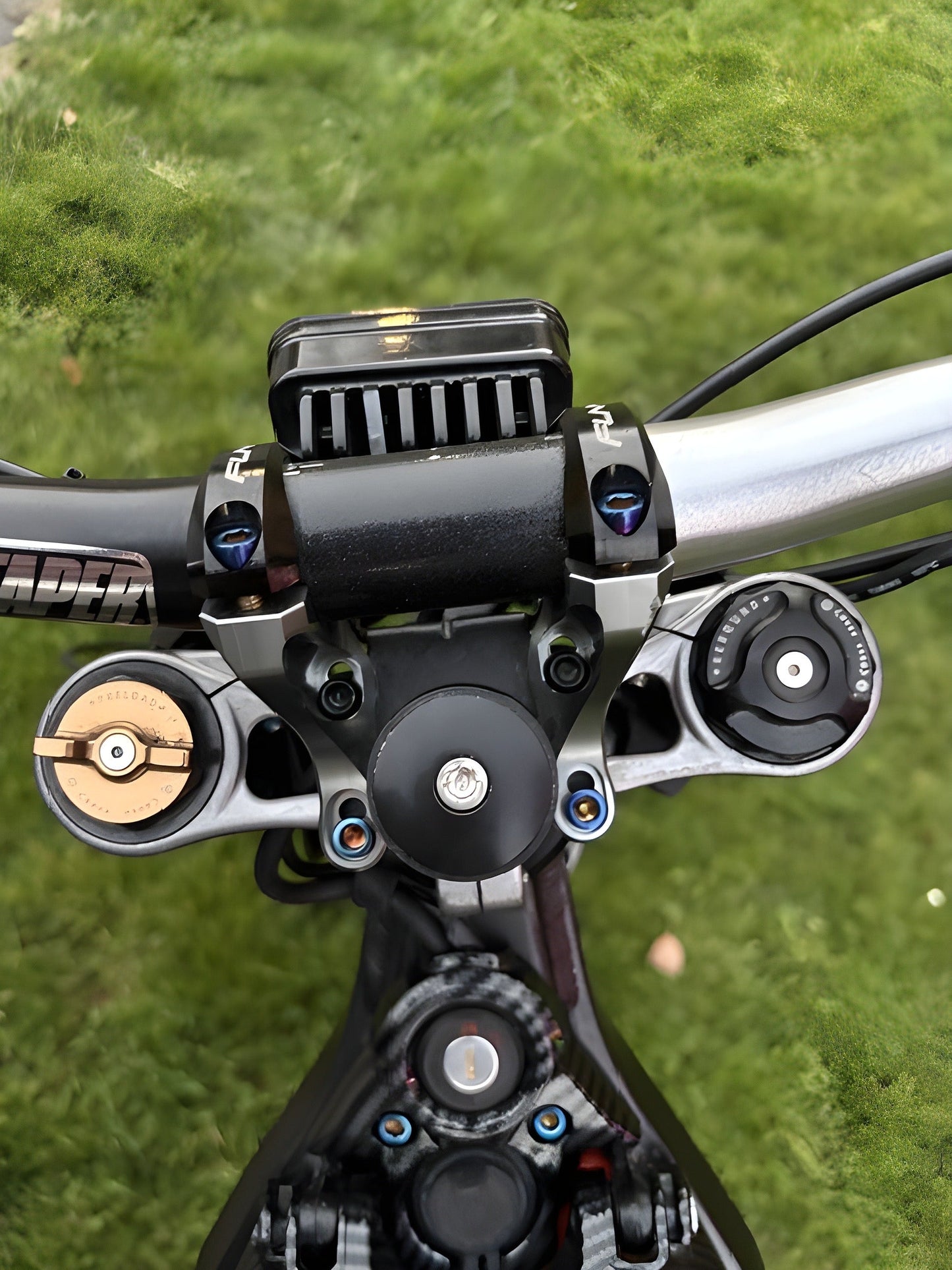 Funn-Mount Titanium Bolts